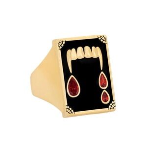 Little Rooms Immortal Signet Ring